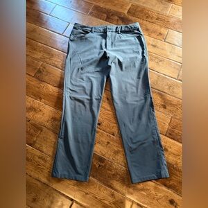 lululemon athletica Men’s ABC pants dark grey